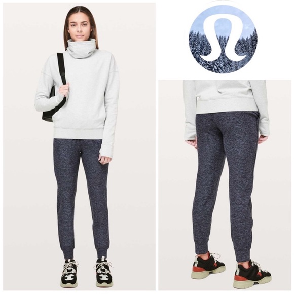 Lululemon Ready To Rulu Pant *Updated 29" in Heathered Gatsby Blue / Black - Picture 1 of 6